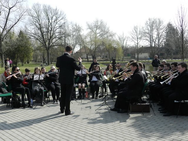 2017. március 15. 80